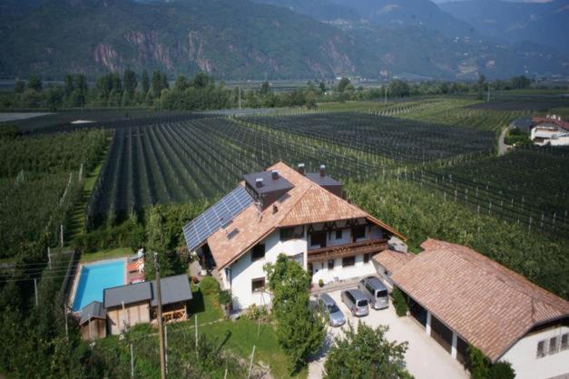 Mittelbergerhof Ferienwohnungen Vilpiano Exterior foto